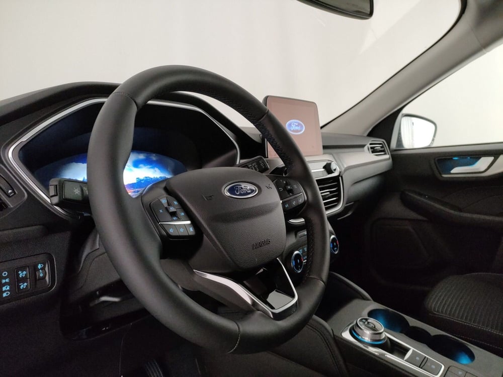 Ford Kuga nuova a Roma (11)