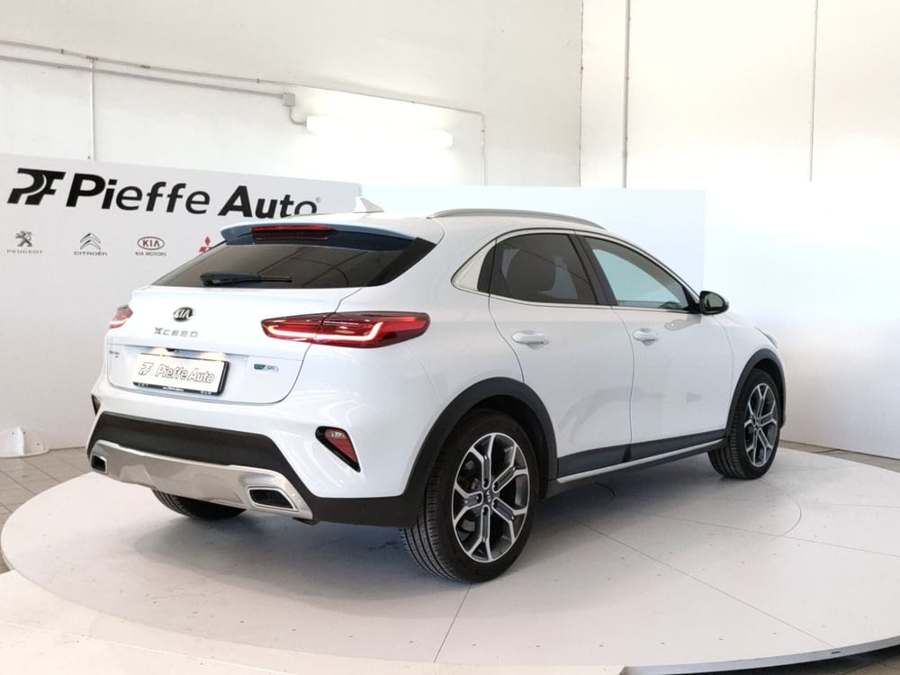 Kia XCeed usata a Teramo (4)