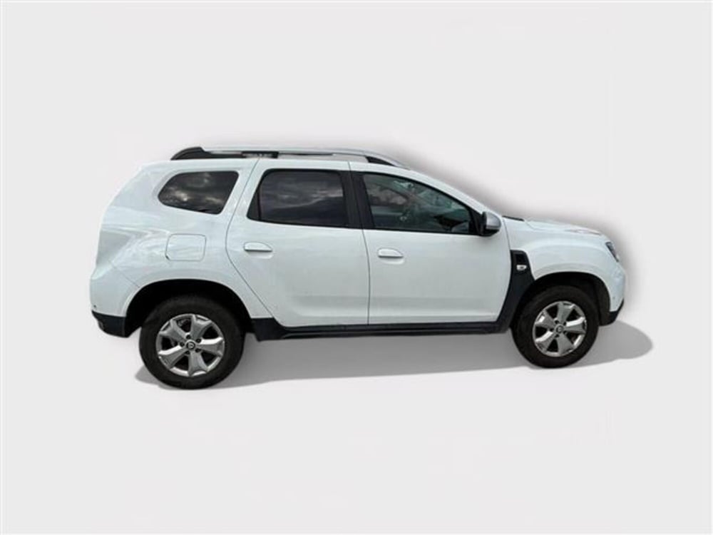 Dacia Duster usata a Livorno (6)