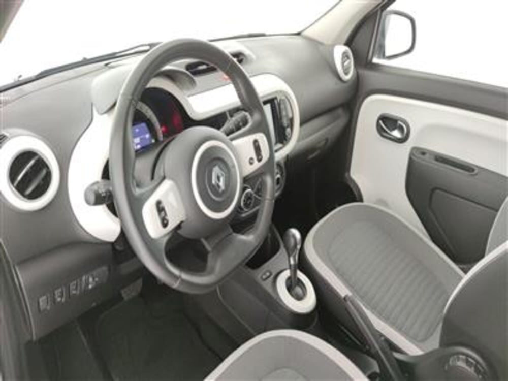 Renault Twingo usata a Bari (13)