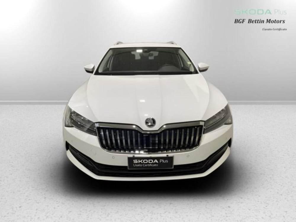 Skoda Superb Station Wagon usata a Padova (2)