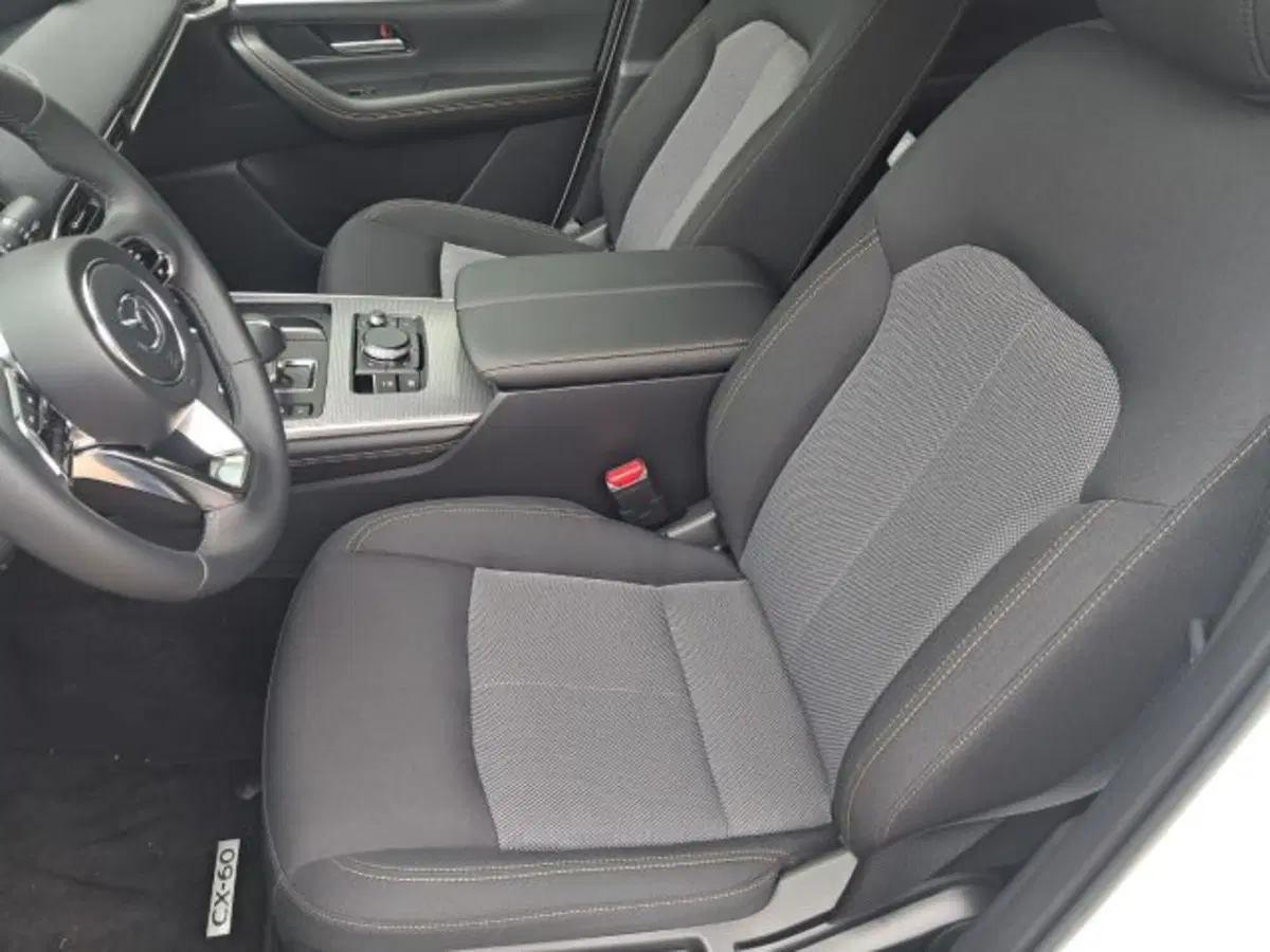 Mazda CX-60 nuova a Bologna (8)