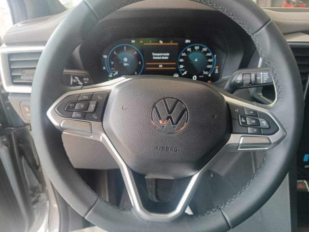 Volkswagen Amarok nuova a Vicenza (11)