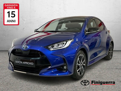 Toyota Yaris 1.5 Hybrid 5 porte Lounge del 2021 usata a Civate