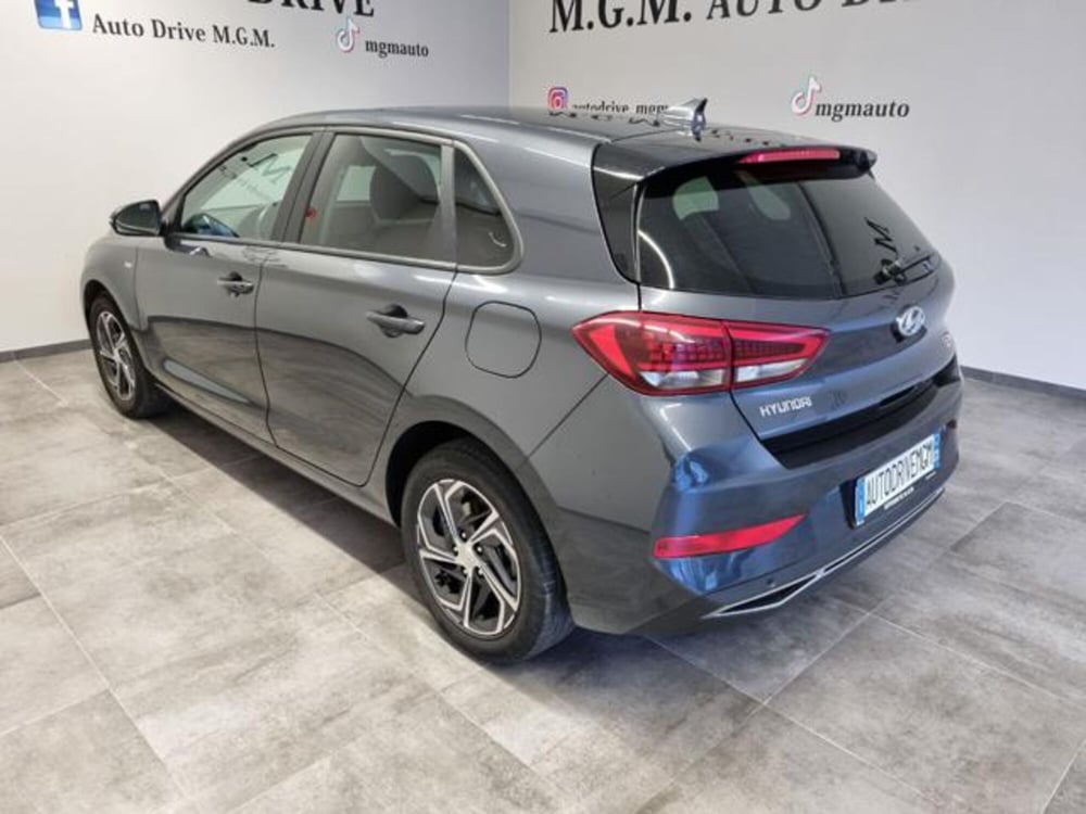 Hyundai i30 usata a Como (18)