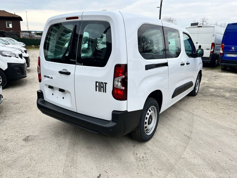 Fiat Doblò Furgone nuova a Milano (9)