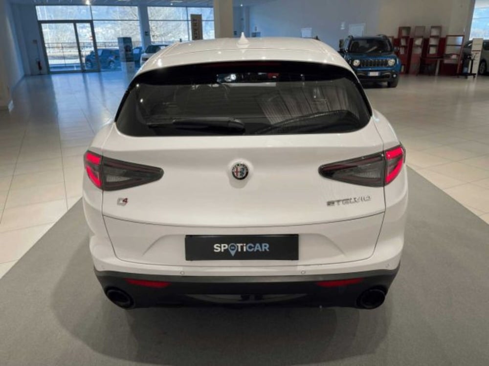 Alfa Romeo Stelvio usata a Sondrio (4)