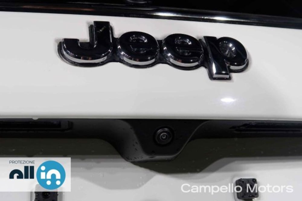 Jeep Compass nuova a Venezia (17)