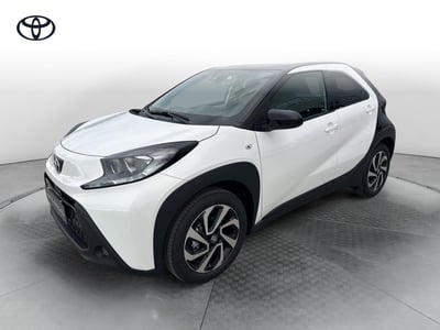 Toyota Aygo X 1.0 VVT-i 72 CV 5p. Undercover S-CVT nuova a Melilli