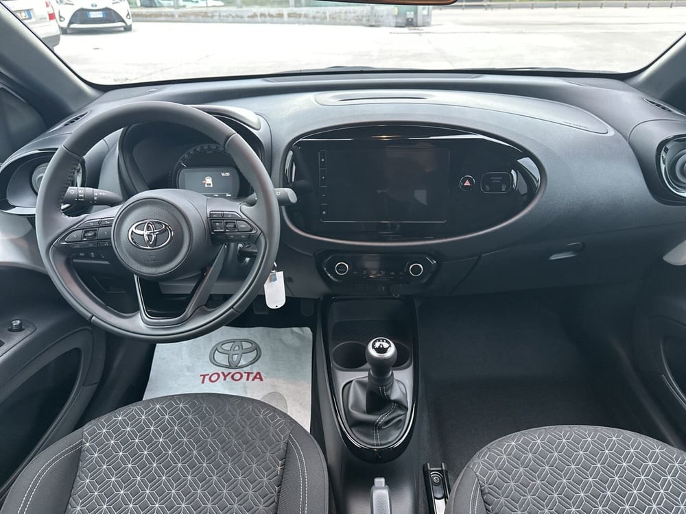 Toyota Aygo X nuova a Siracusa (9)