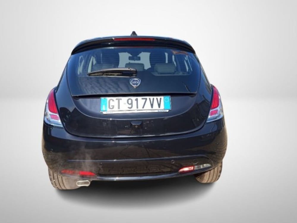 Lancia Ypsilon nuova a Frosinone (3)