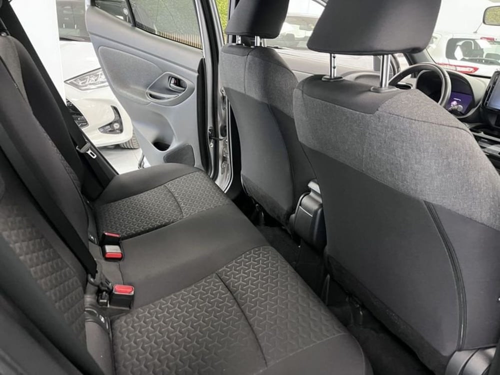 Toyota Yaris Cross usata a Prato (9)