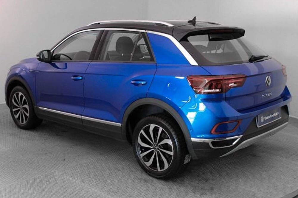 Volkswagen T-Roc Cabrio usata a Novara (4)