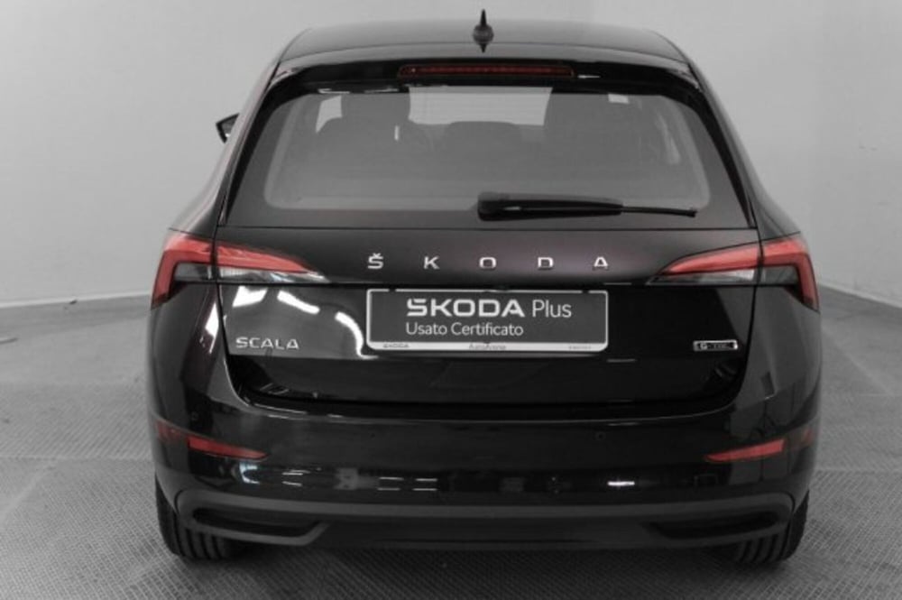 Skoda Scala usata a Novara (5)