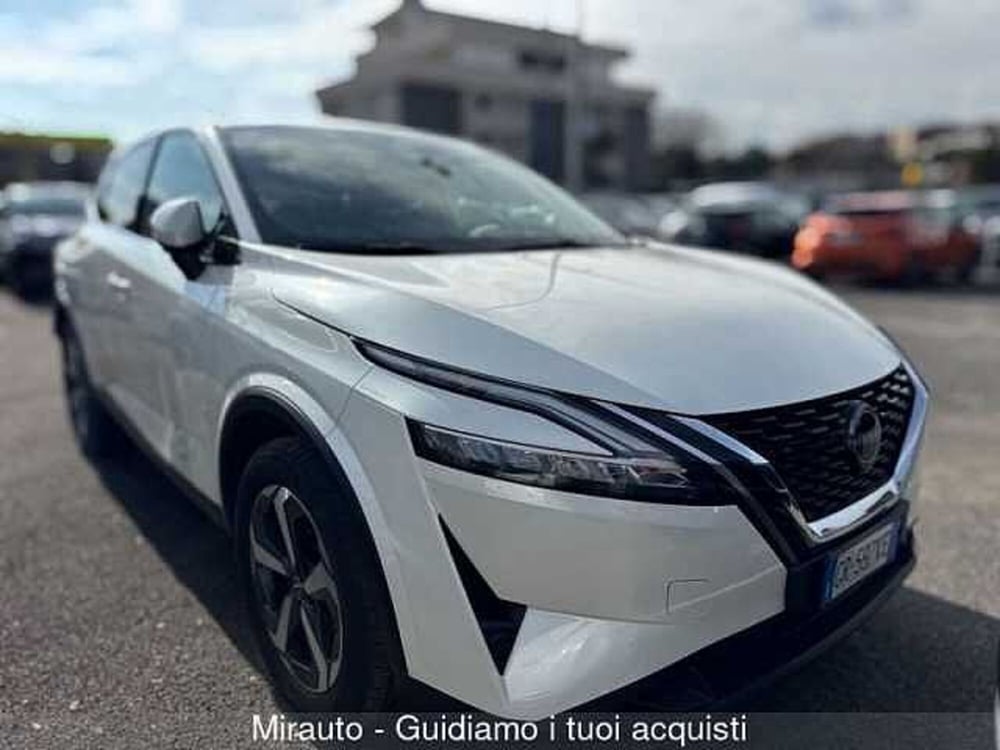 Nissan Qashqai usata a Roma