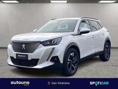 Peugeot 2008 BlueHDi 110 S&amp;S Allure  del 2021 usata a Pozzuoli