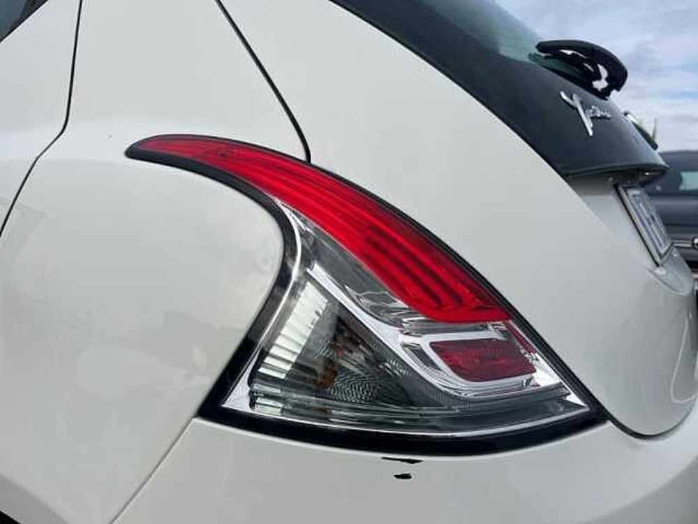 Lancia Ypsilon usata a Ravenna (9)