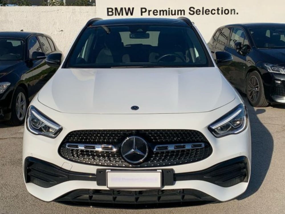 Mercedes-Benz GLA SUV usata a Lecce (2)