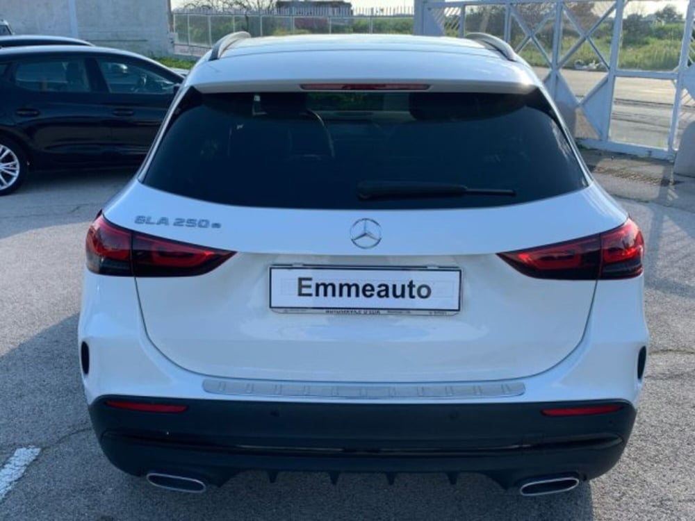 Mercedes-Benz GLA SUV usata a Lecce (3)