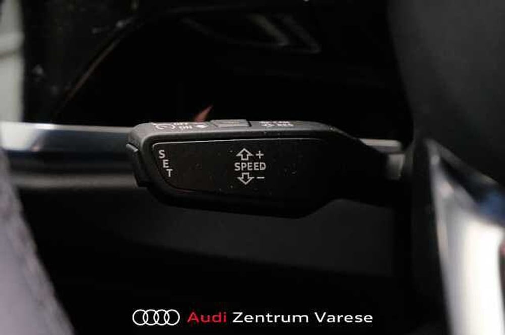 Audi Q3 Sportback usata a Varese (11)