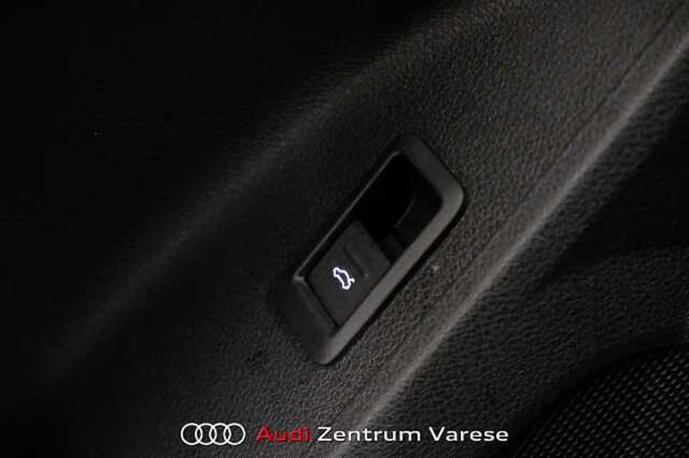 Audi Q3 Sportback usata a Varese (16)