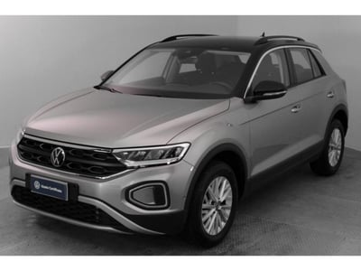 Volkswagen T-Roc 2.0 TDI SCR 150 CV DSG Sport BlueMotion Technology del 2023 usata a Paruzzaro