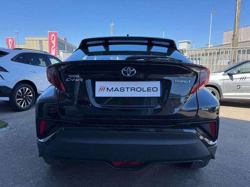 Toyota Toyota C-HR usata a Lecce (7)