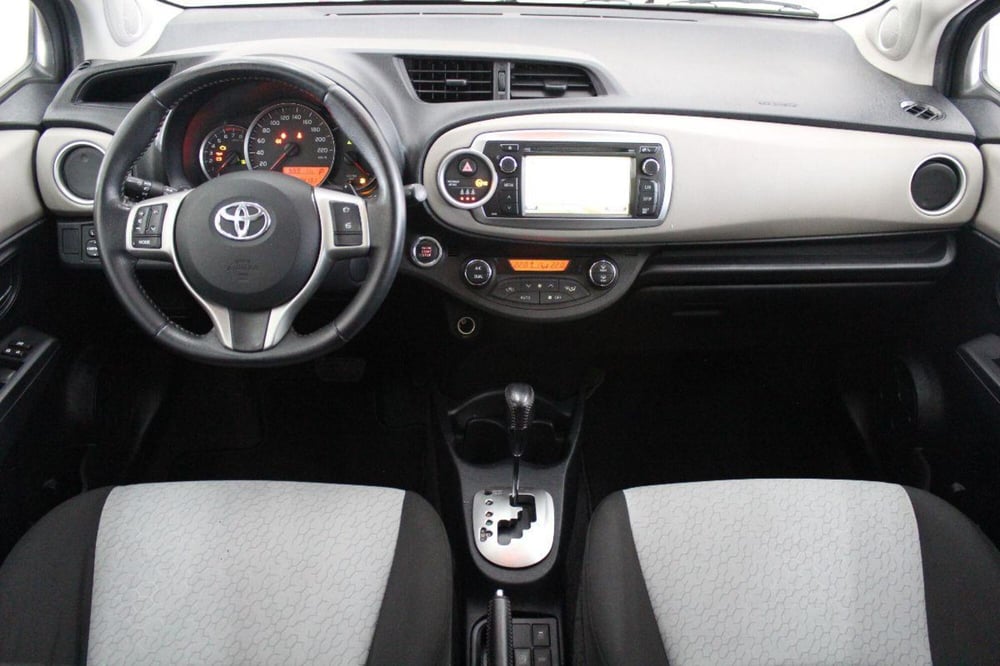 Toyota Yaris usata a Potenza (7)