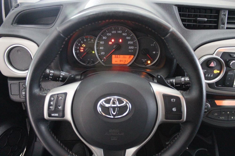 Toyota Yaris usata a Potenza (8)