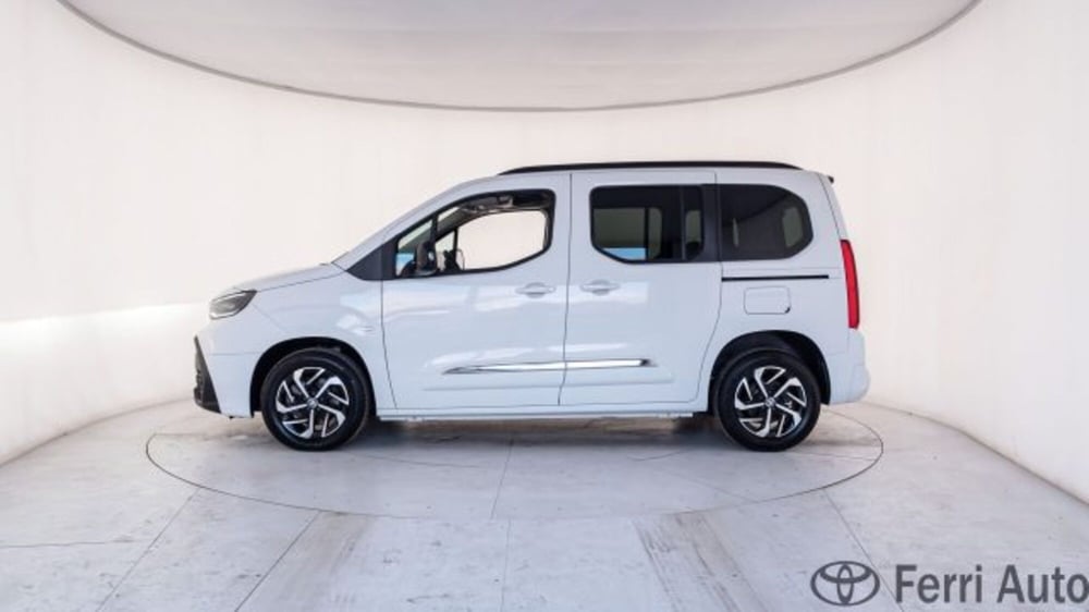 Toyota Proace City Verso nuova a Padova (2)