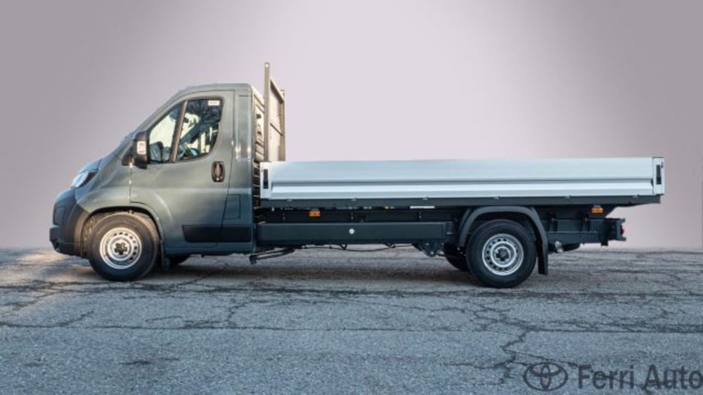 Toyota Proace Max nuova a Padova (3)