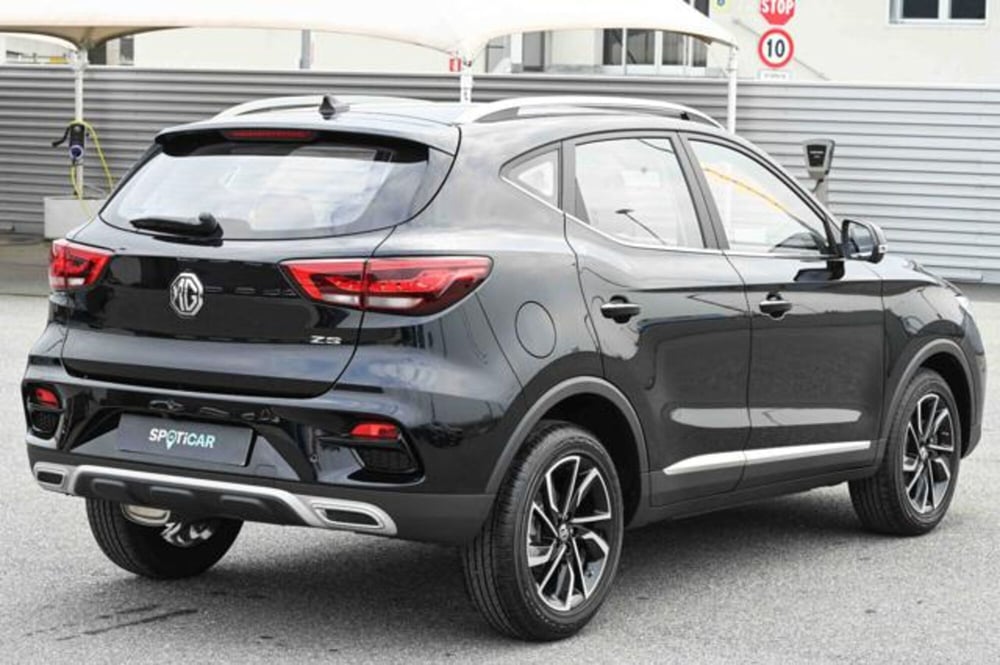 Mg ZS nuova a Torino (5)