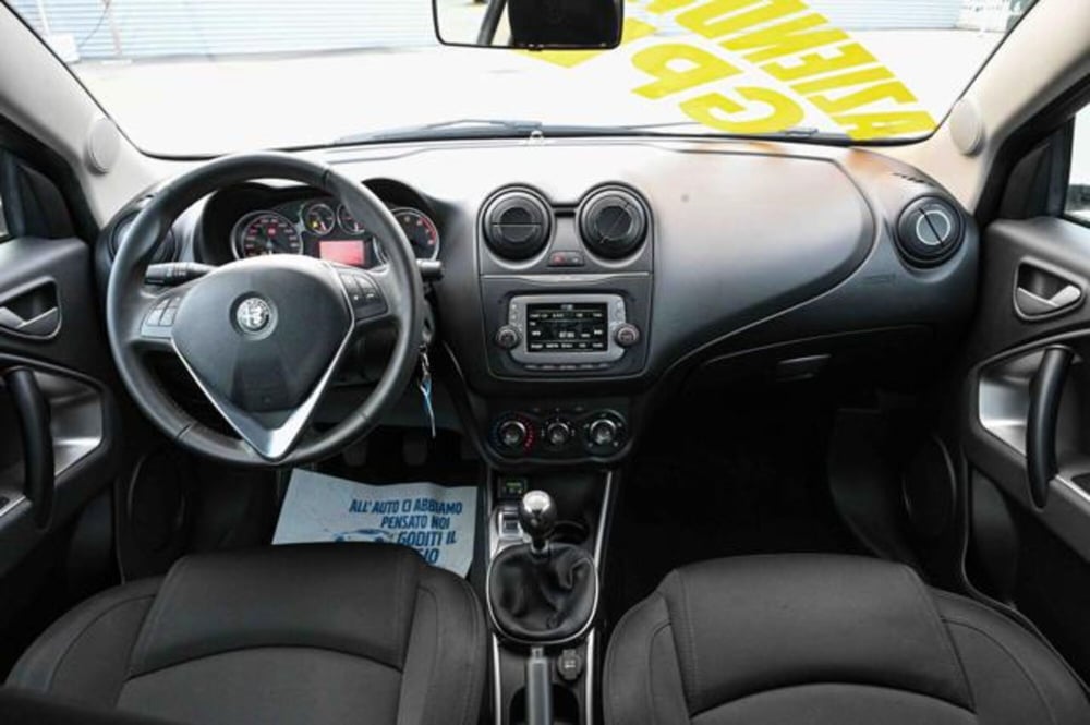 Alfa Romeo MiTo usata a Torino (11)