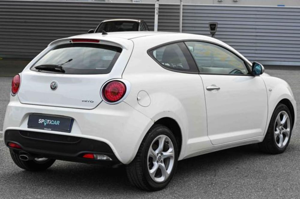 Alfa Romeo MiTo usata a Torino (5)