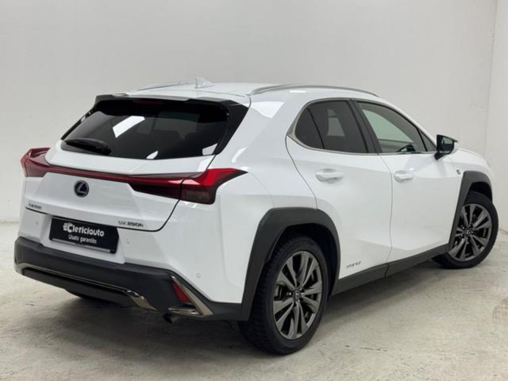 Lexus UX usata a Como (2)