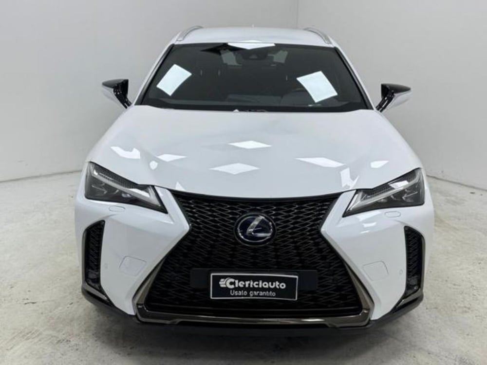 Lexus UX usata a Como (6)