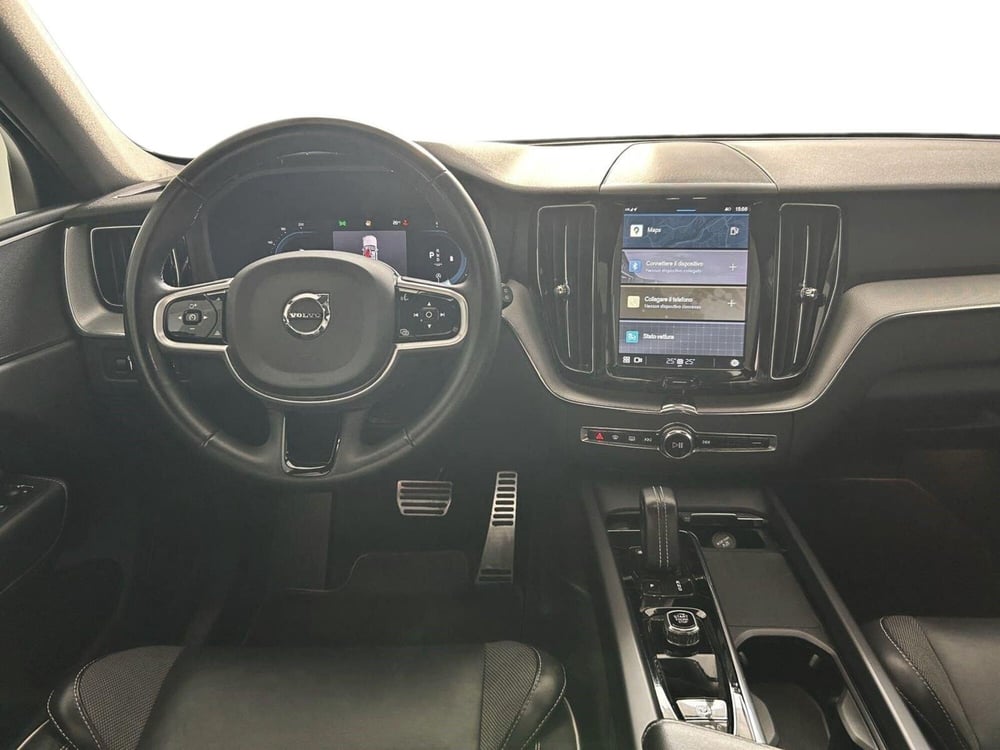 Volvo XC60 usata a Bari (5)