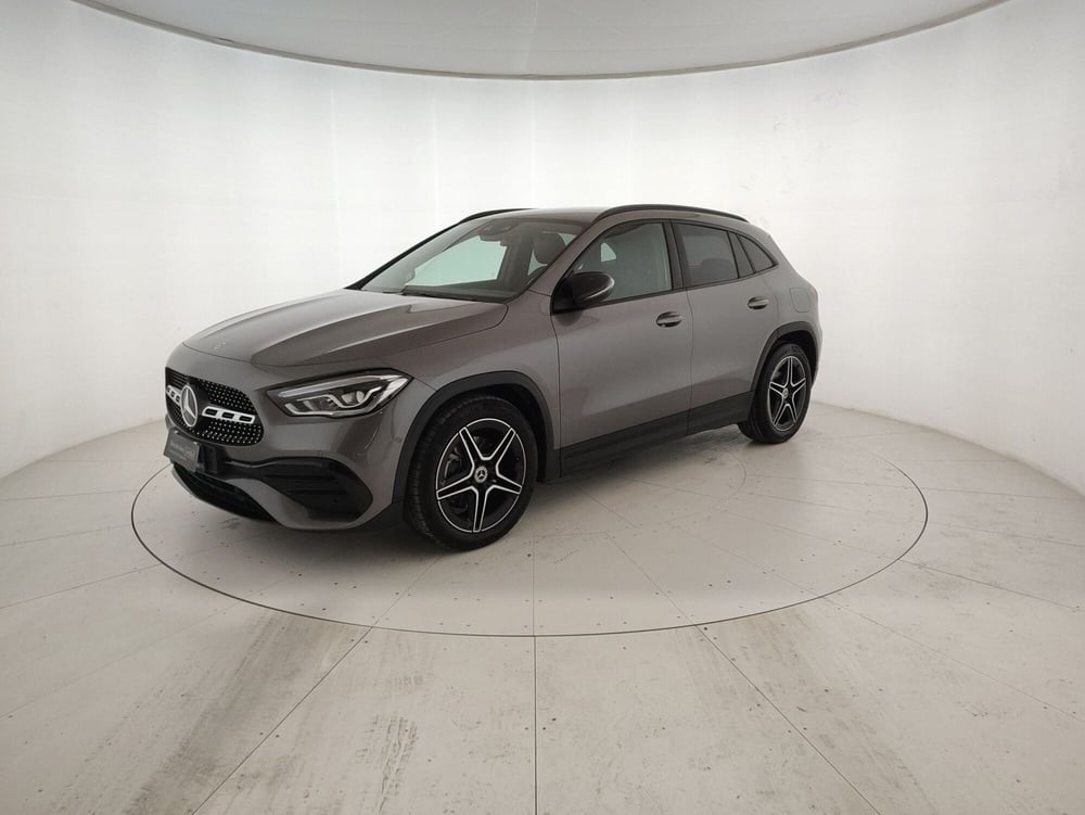 Mercedes-Benz GLA SUV usata a Alessandria