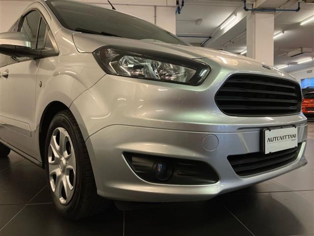 Ford Tourneo Courier usata a Como (6)