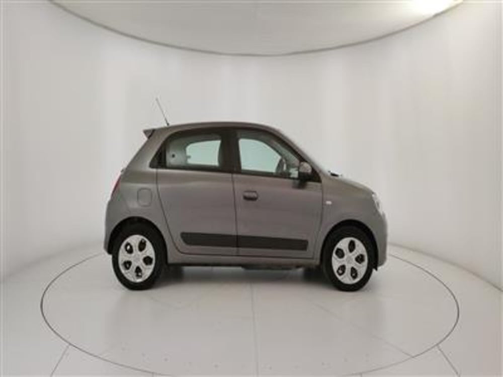 Renault Twingo usata a Bari (9)