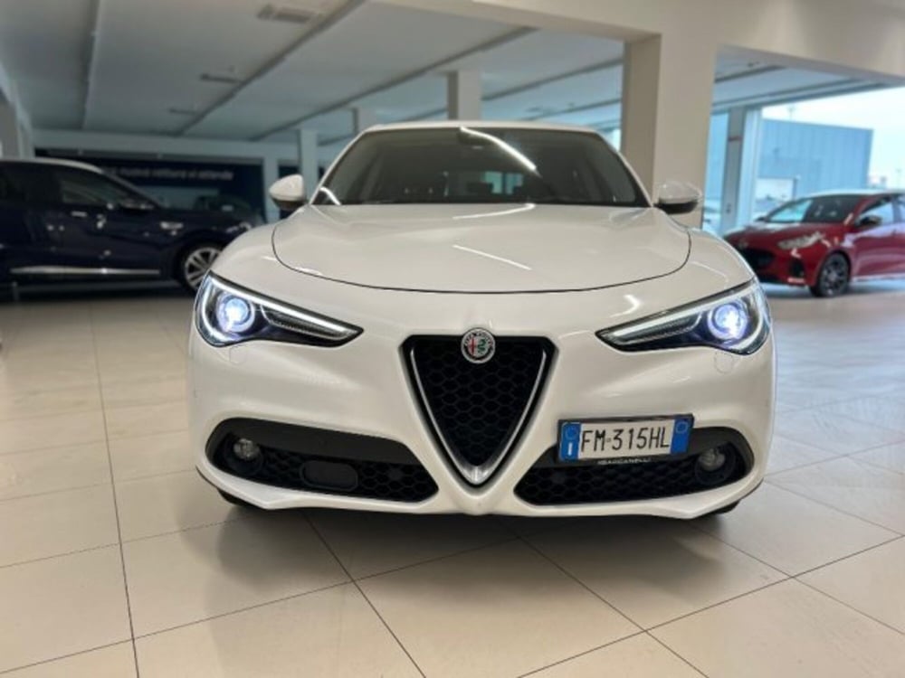 Alfa Romeo Stelvio usata a Modena (16)