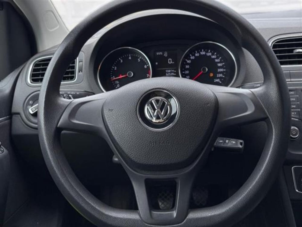 Volkswagen Polo usata a Livorno (11)