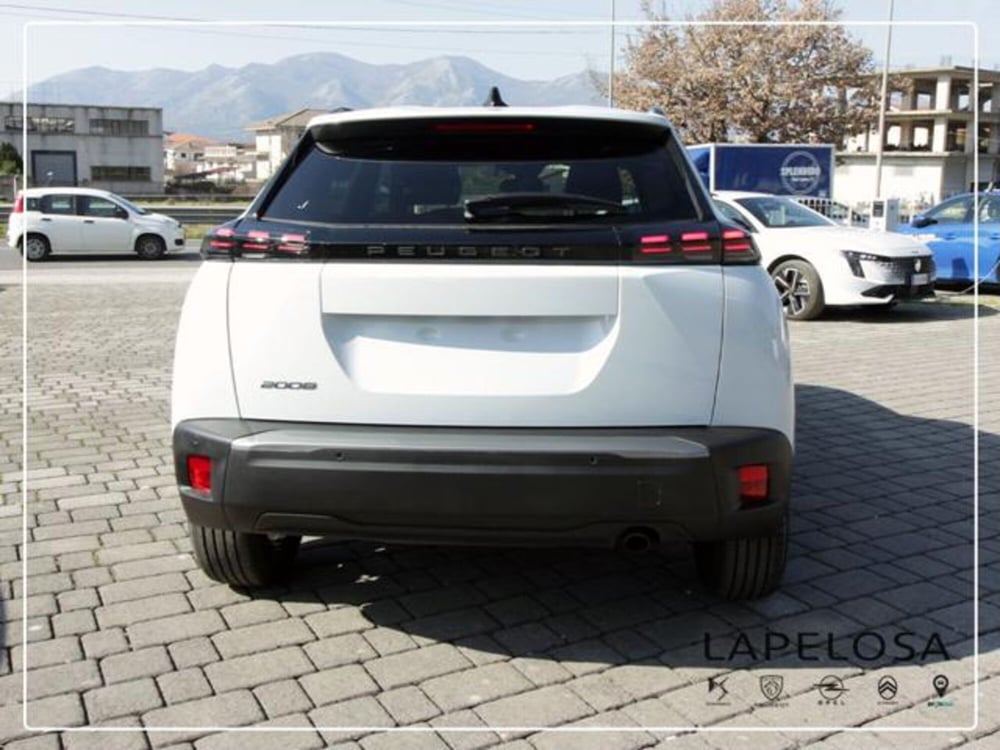 Peugeot 2008 nuova a Salerno (6)