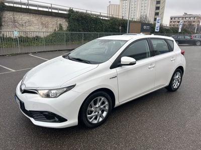 Toyota Auris 1.8 Hybrid Active  del 2016 usata a Piacenza