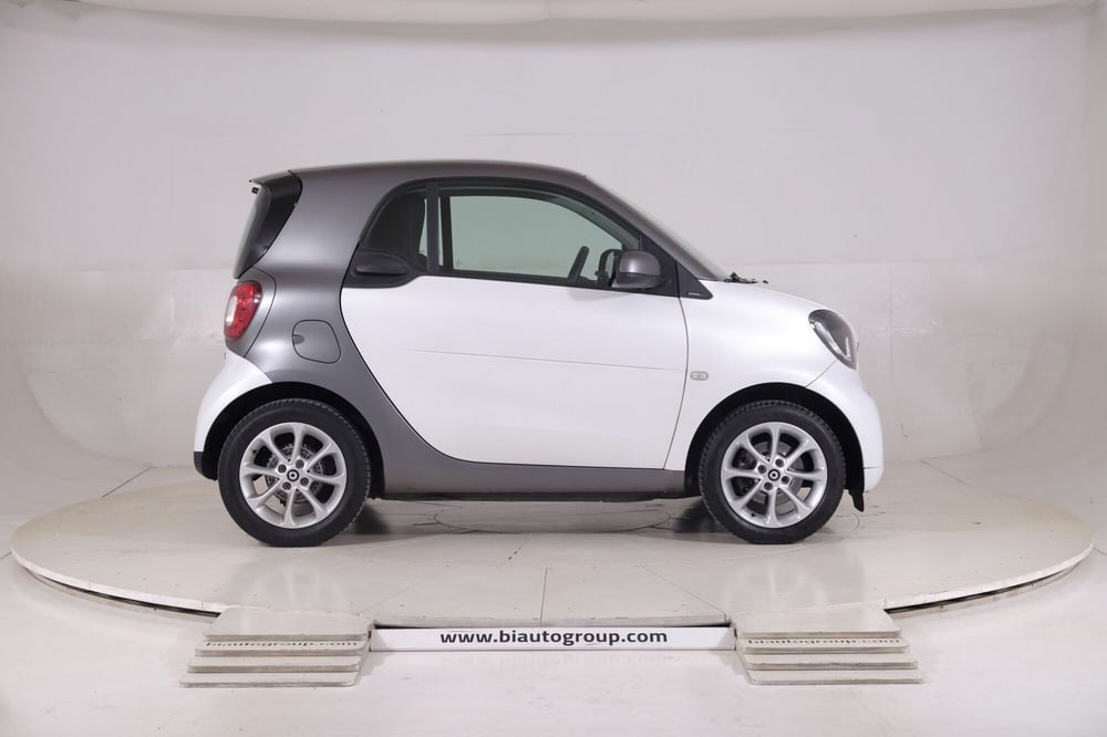 smart Fortwo Cabrio usata a Torino (5)