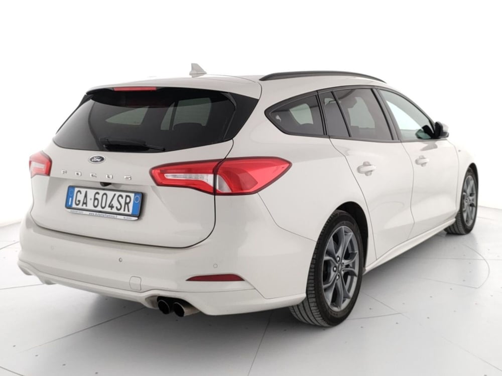 Ford Focus Station Wagon usata a Roma (2)