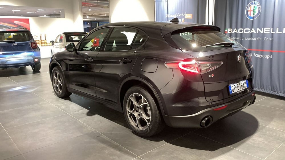 Alfa Romeo Stelvio usata a Bergamo (2)