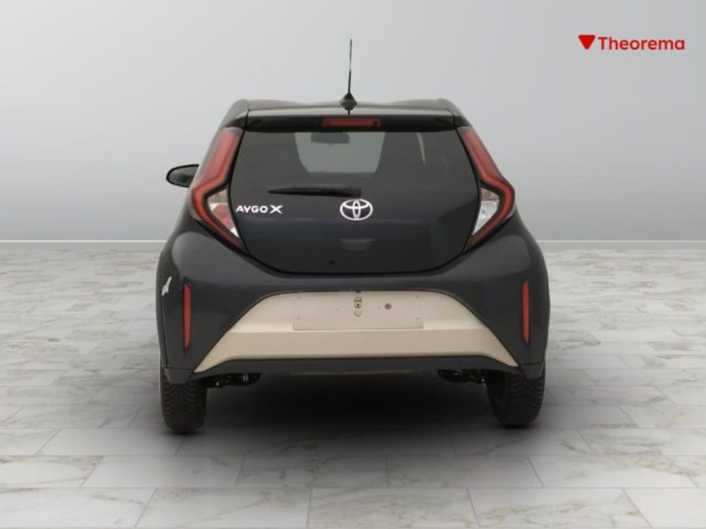 Toyota Aygo X usata a Torino (4)