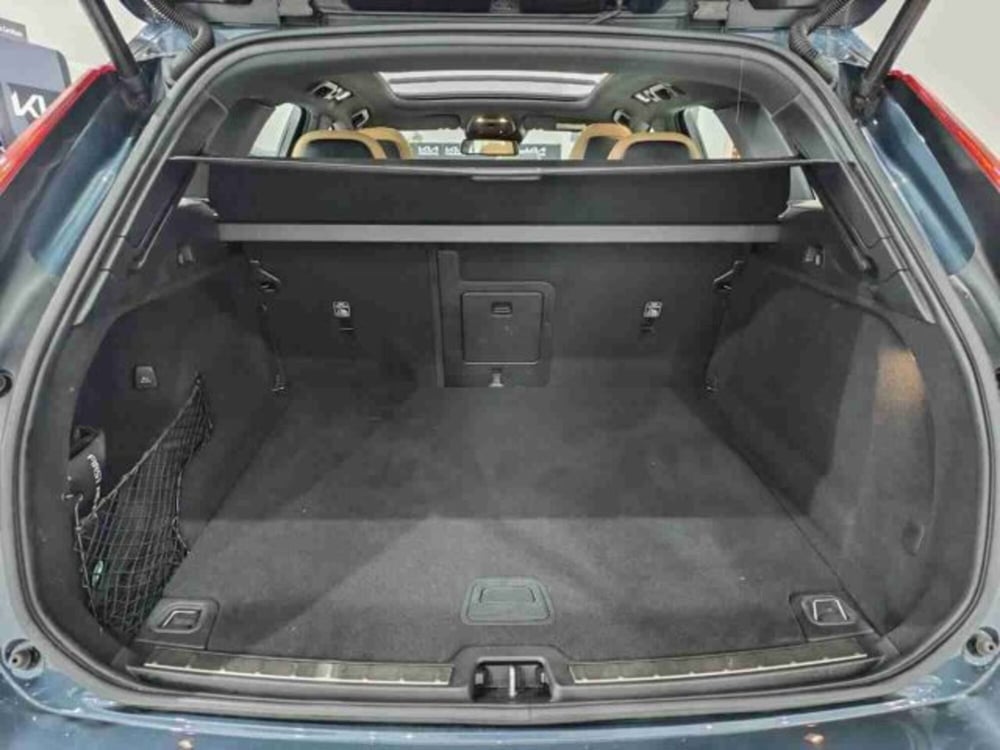 Volvo XC60 usata a Catania (12)