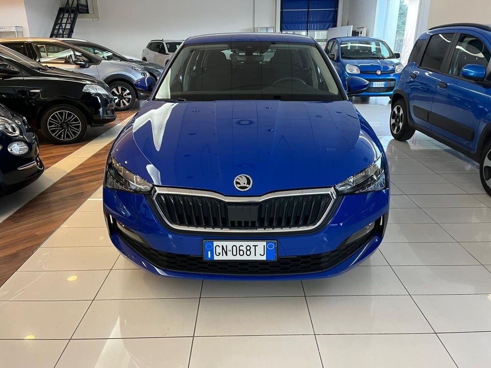 Skoda Scala usata a Milano (2)